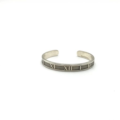 Tiffany & Co. - Accessory