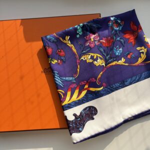 Hermès - Scarf, Silk